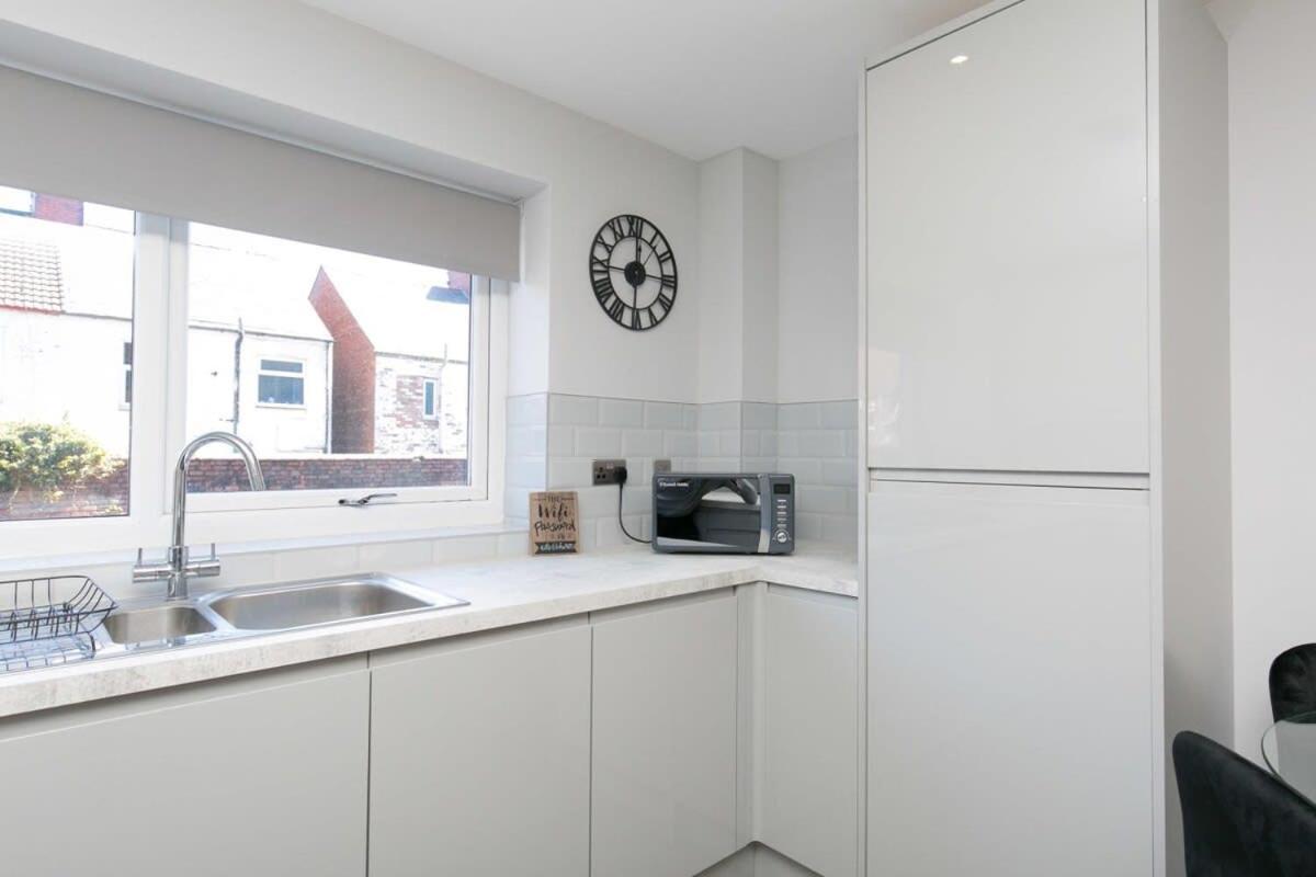 Stunning 2 Bedroom Apartment In วอลลาซีย์ ภายนอก รูปภาพ